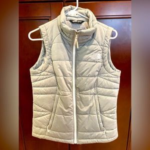 Grey North Face Puffer Vest Women’s Medium